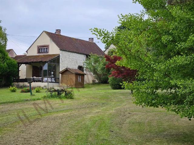 MAISON CAMPAGNE 1H30 PARIS YONNE 89110