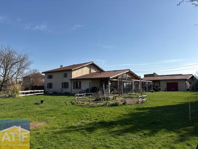 MAISON CAMPAGNE VERANDA MARE 5 CHAMBRES ANNEXE GARAGE TERRAI