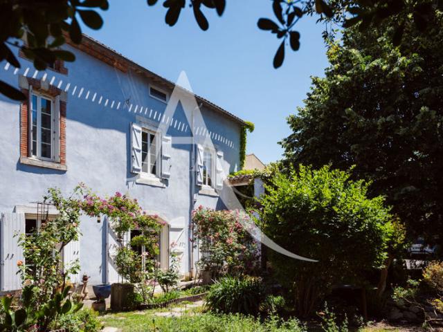 Maison Carcassonne avec jardin et parking