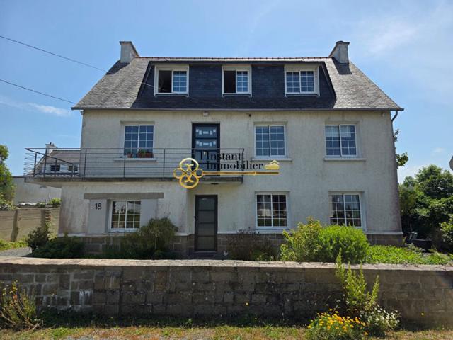 Maison Carantec 8 pièce s 245 m2