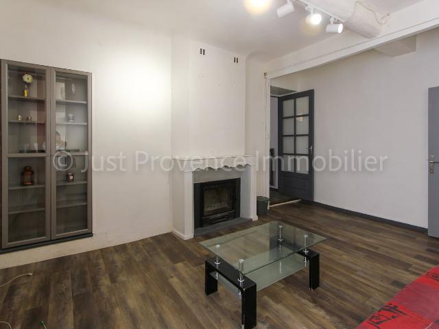 Maison Caromb 4 pièces 98.41 m2 98m² Caromb