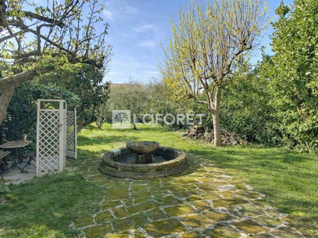 Maison Carpentras 8 pièce s 226 m2