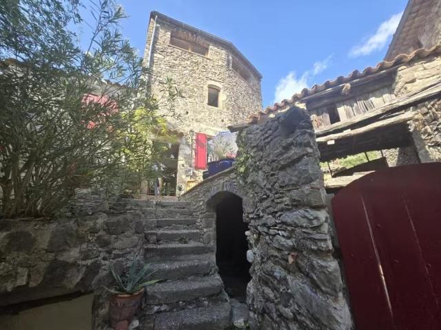 Maison cévenole 5 pièces 121 m² habitables, Mialet France
