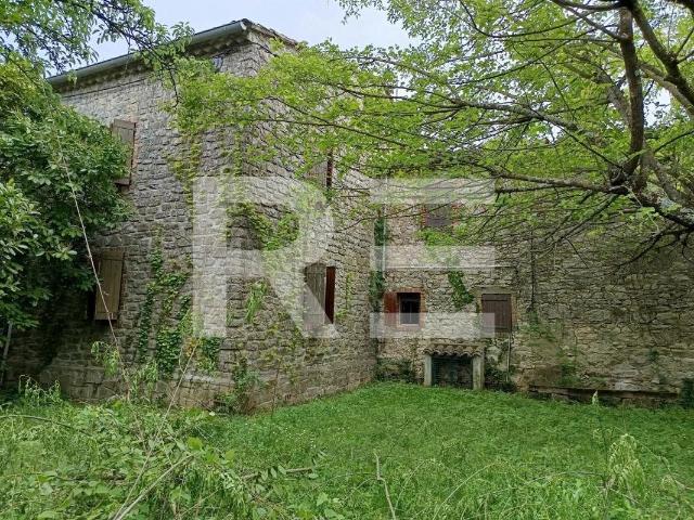 Maison Cevenole Avec Parc Arbore Et Vue Sur L'aigoual 138m² Cruviers Lascours