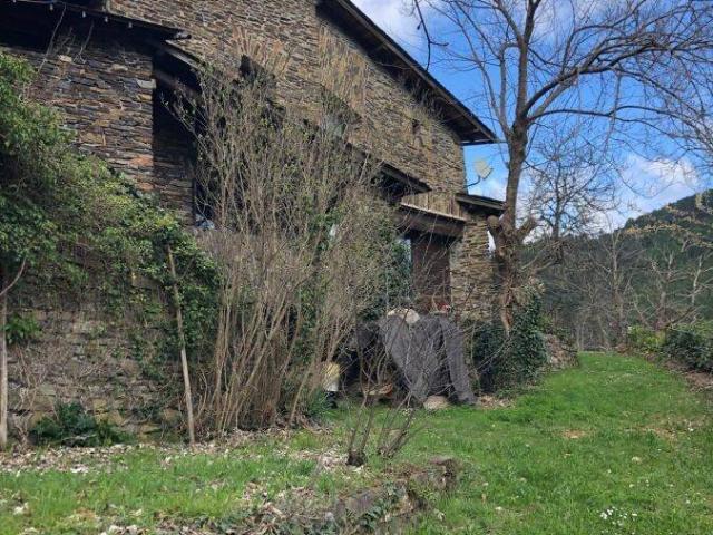 Maison Cévenole avec Studio indépendant