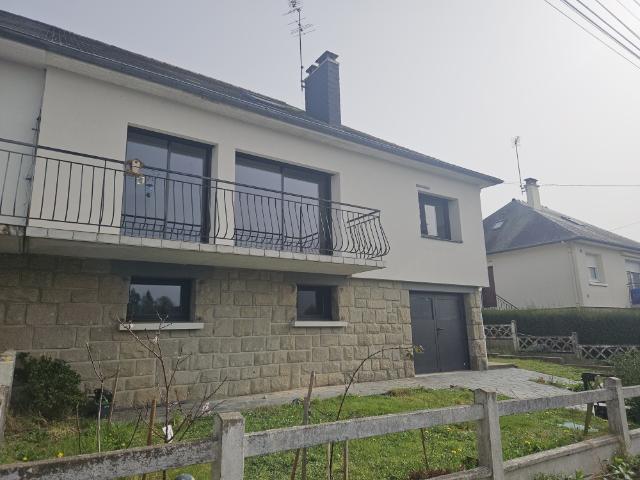 Maison centre de VERN