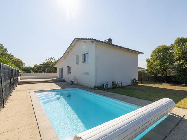 Maison centre ville avec piscine