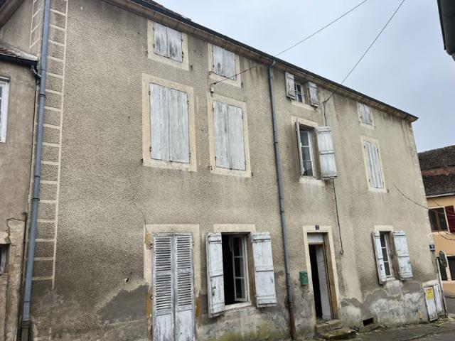 Maison centre ville de Charolles