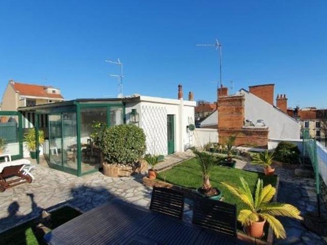 Maison centre ville Vichy 270 m² quartier calme avec toit terasse 80 m² proche Opéra