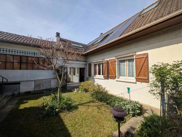 MAISON CENTRE VILLE 140 M²