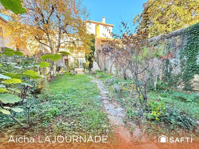 Maison centre ville 195m2, jardin, terrasses