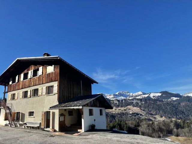 Maison: Chalet 320 m2 à Crest Voland