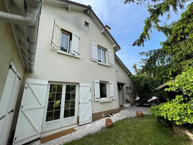 Maison Champigny Sur Marne 7 pièces 145 m2