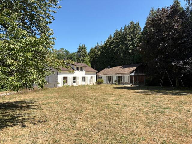 Maison Champnetery 7 pièce s 210 m2