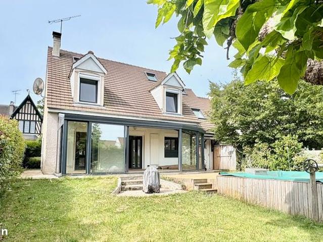 Maison CHANTILLY – BOIS SAINT DENIS – 172 m2 pondéré
