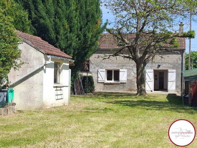 Maison Charenton Du Cher 180 m2