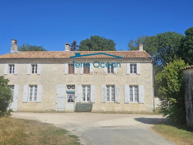 Maison Charentaise aux Portes de Saujon