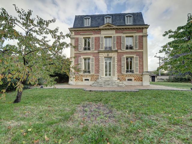 Maison Chatou 10 pièce s 400 m2