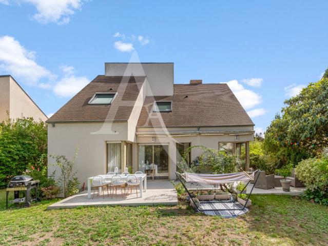 Maison Chatou 8 pièces