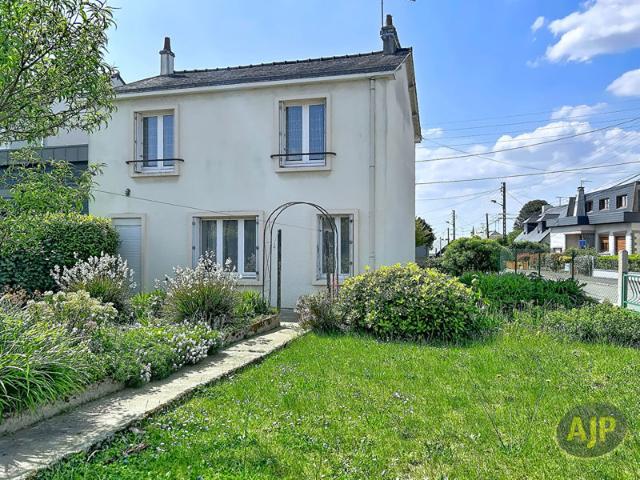 Maison Chateaubriant 5 pièce s