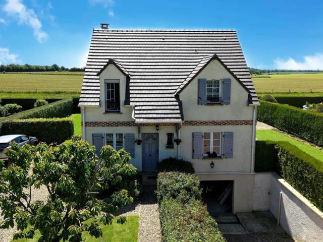 Maison Chaumont en vexin 6 pièce s 106 m2