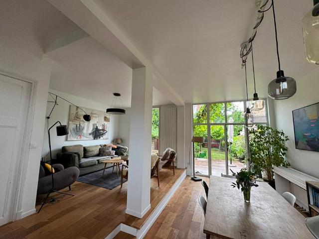 Maison Clamart 6 pièce s 169.93 m2