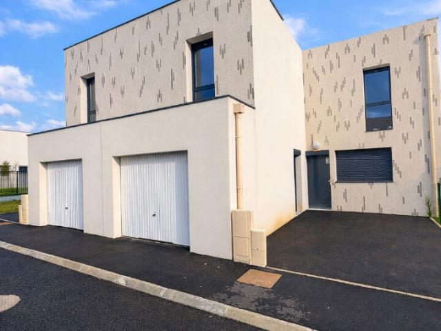 Maison Clichy Sous Bois 4 pièce s 100.19 m2