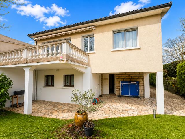 Maison Creteil 6 pièce s 227 m2