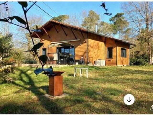 Maison, cuisine, séjour, 2 suites parentales, 1 chambre, so. 144m² Mont de Marsan