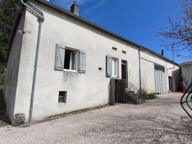 Maison Cussy En Morvan grand terrain