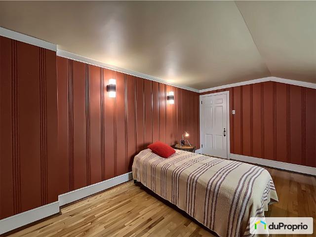 Maison à un étage et demi à vendre Sillery 5 chambres 2 salles de bain #1076