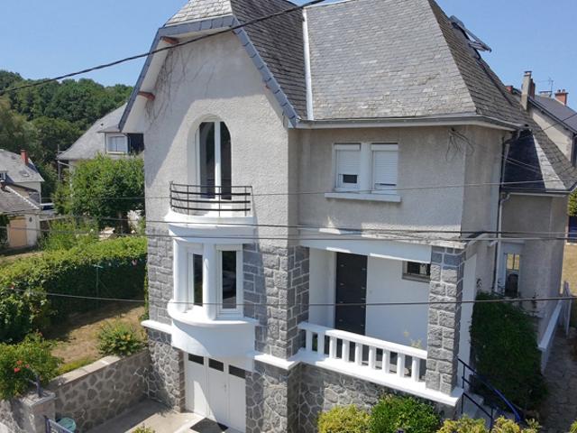 Maison à Ussel en CORREZE