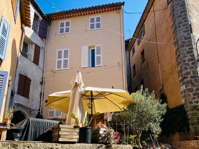 Maison de Village à Villeneuve Loubet