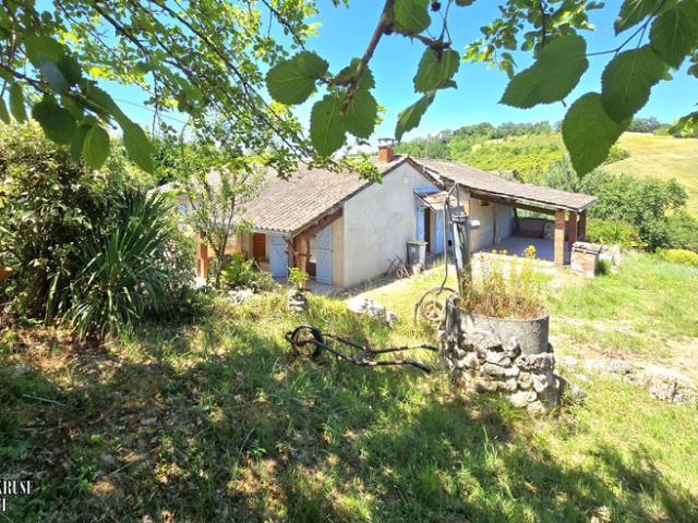 Maison à vendre 3 pièces, 75m², garage 42m², grand terrain clos