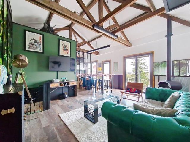 Maison à vendre 3 pièces de 87 m² sur 852 m² de terrain Haute Isle Vue exceptionnelle Terrasses dépendance garage fermé Quartier calme