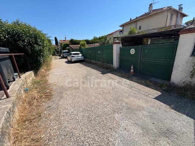 Maison à vendre 3 pièces LE CANNET 06, dépendances, jardin, abri voiture, nombreuses places de stationnement !