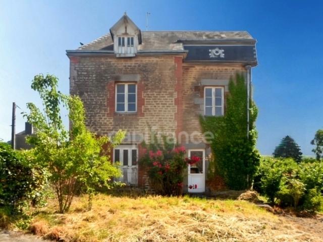Maison à vendre 3 pièces MONTSECRET 61
