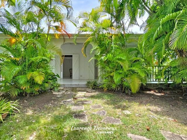 Maison à vendre 3 pièces SAINT FRANCOIS 971