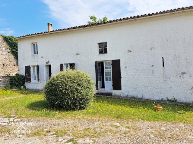 Maison à vendre 3 pièces SAINT ROMANS LES MELLE 79