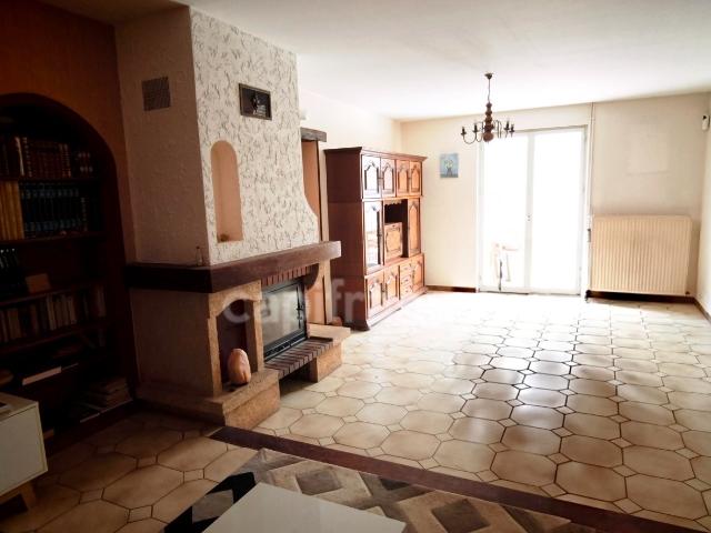 Maison à vendre 100m² à BRAGNY SUR SAONE