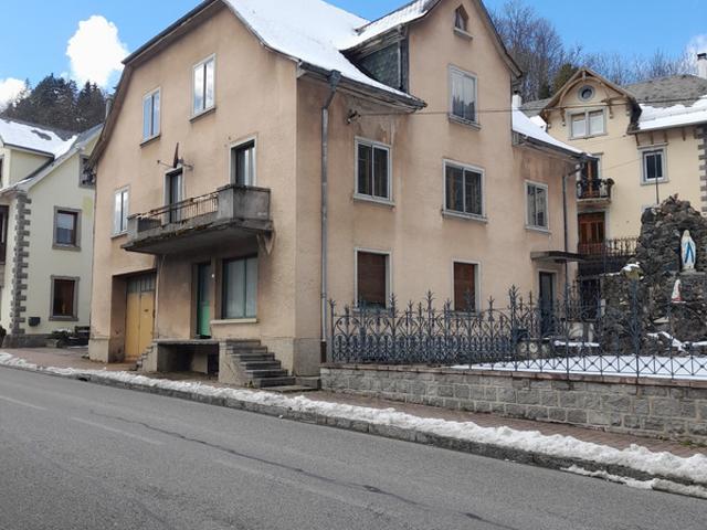 Maison à vendre 10 pièces LE BONHOMME 68