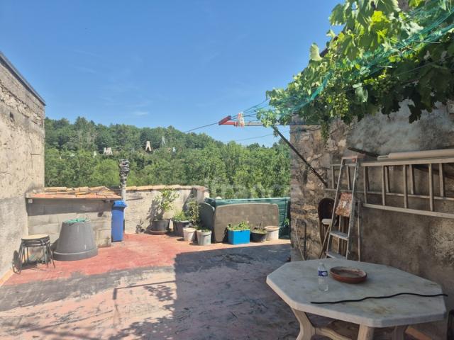 Maison à vendre 10 pièces proche de SAINT JEAN DE CEYRARGUES 30