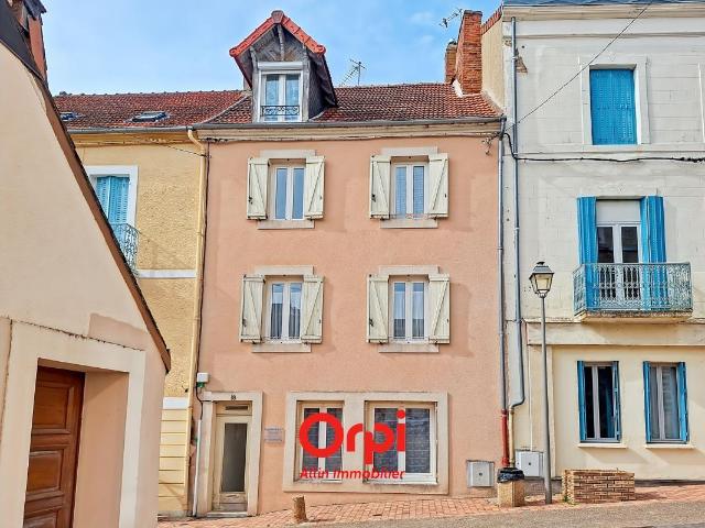 Maison À Vendre 118m² Néris les Bains