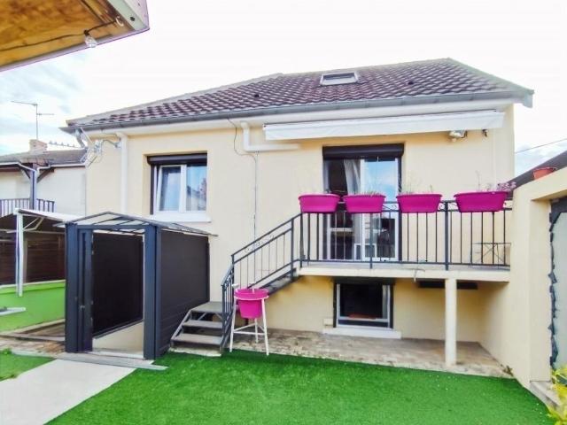 Maison À Vendre 121m² Montluçon