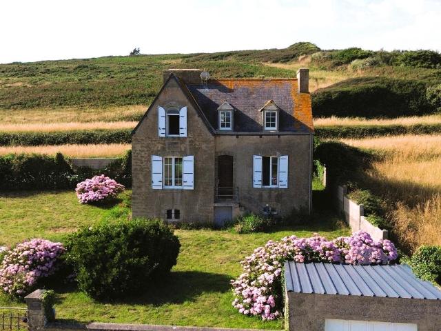 Maison À Vendre 133m² Ploéven
