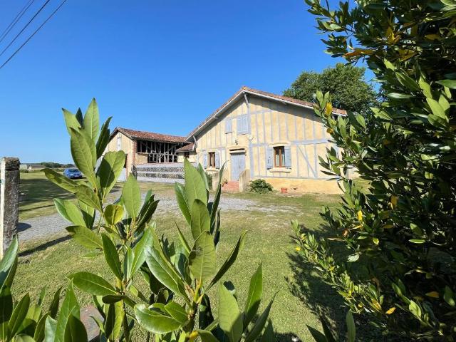 Maison À Vendre 151m² Aire sur l'Adour