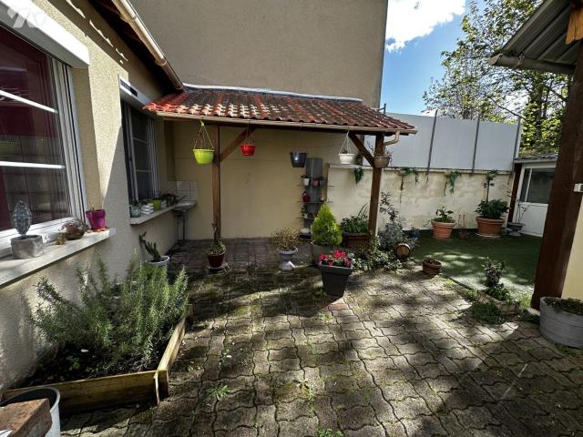 Maison 8 pièces