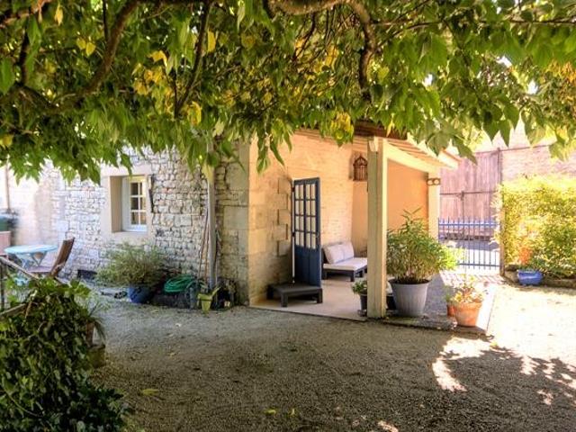 Maison 169 m2 Saint Fraigne