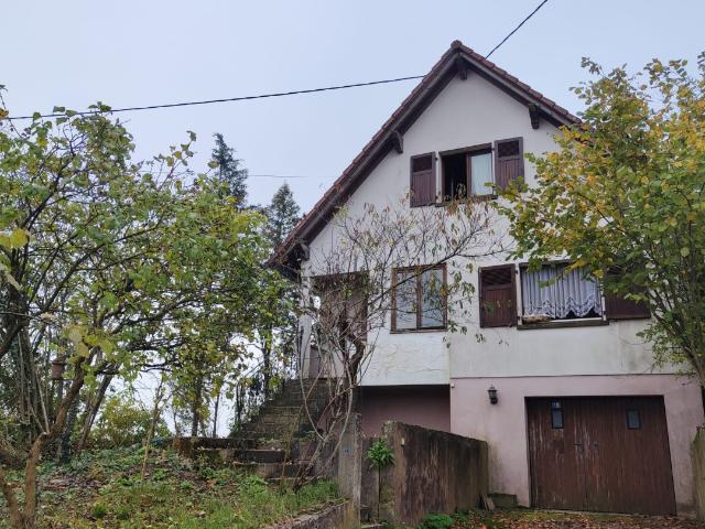Maison 5 pièces de 86 m² sur 27,40 ares