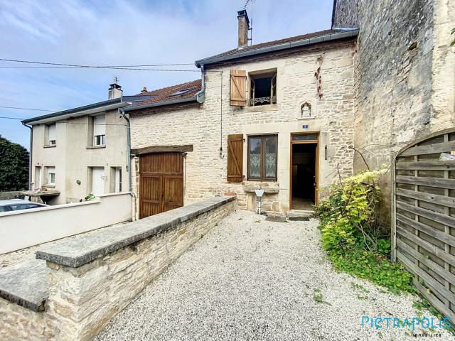 Maison Mitoyenne